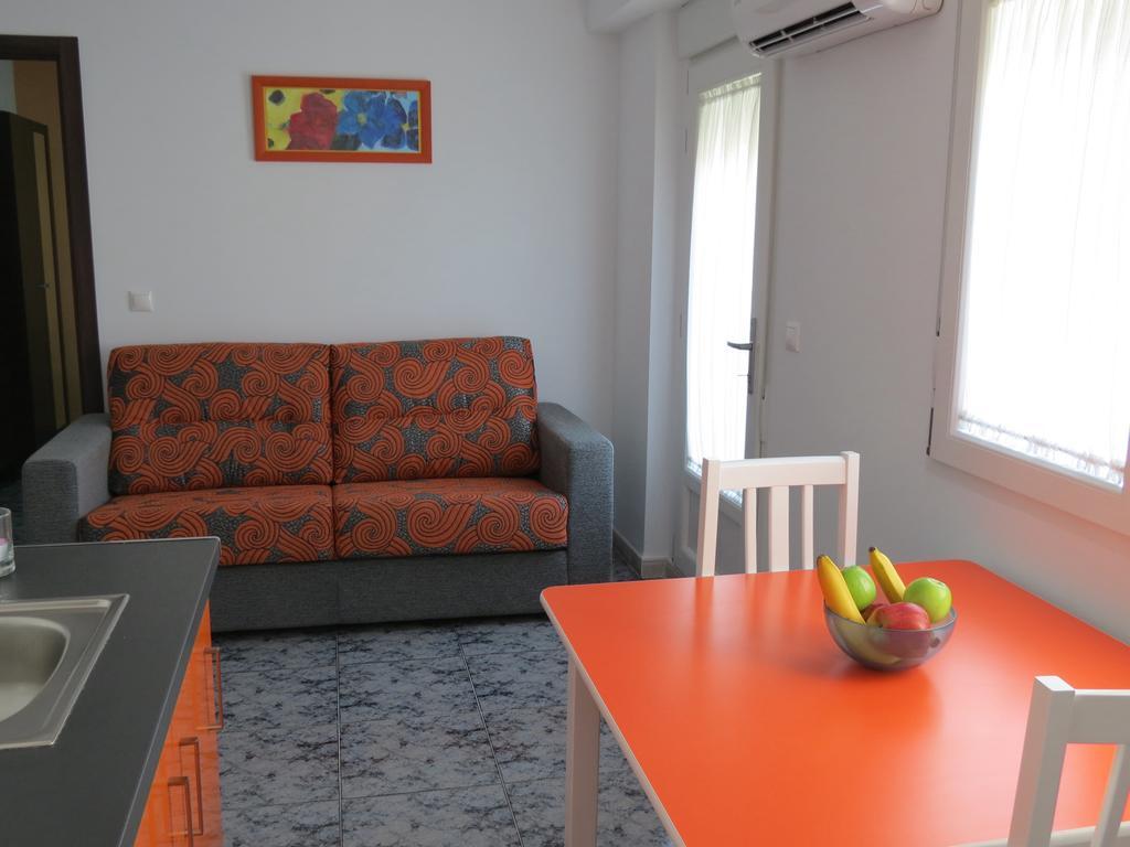 Apartamentos Turisticos Ca Ramon Beniarres ห้อง รูปภาพ